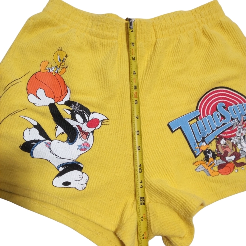 Space Jam Tune Squad Yellow Crop Top Shorts 2 Piece Cartoon Lounge Set Sz M - Picture 7 of 8